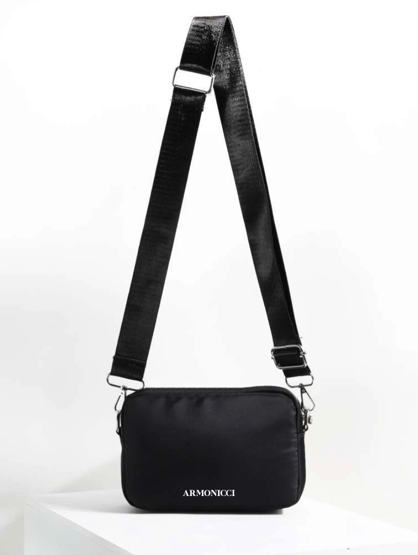 minimal crossbody bag