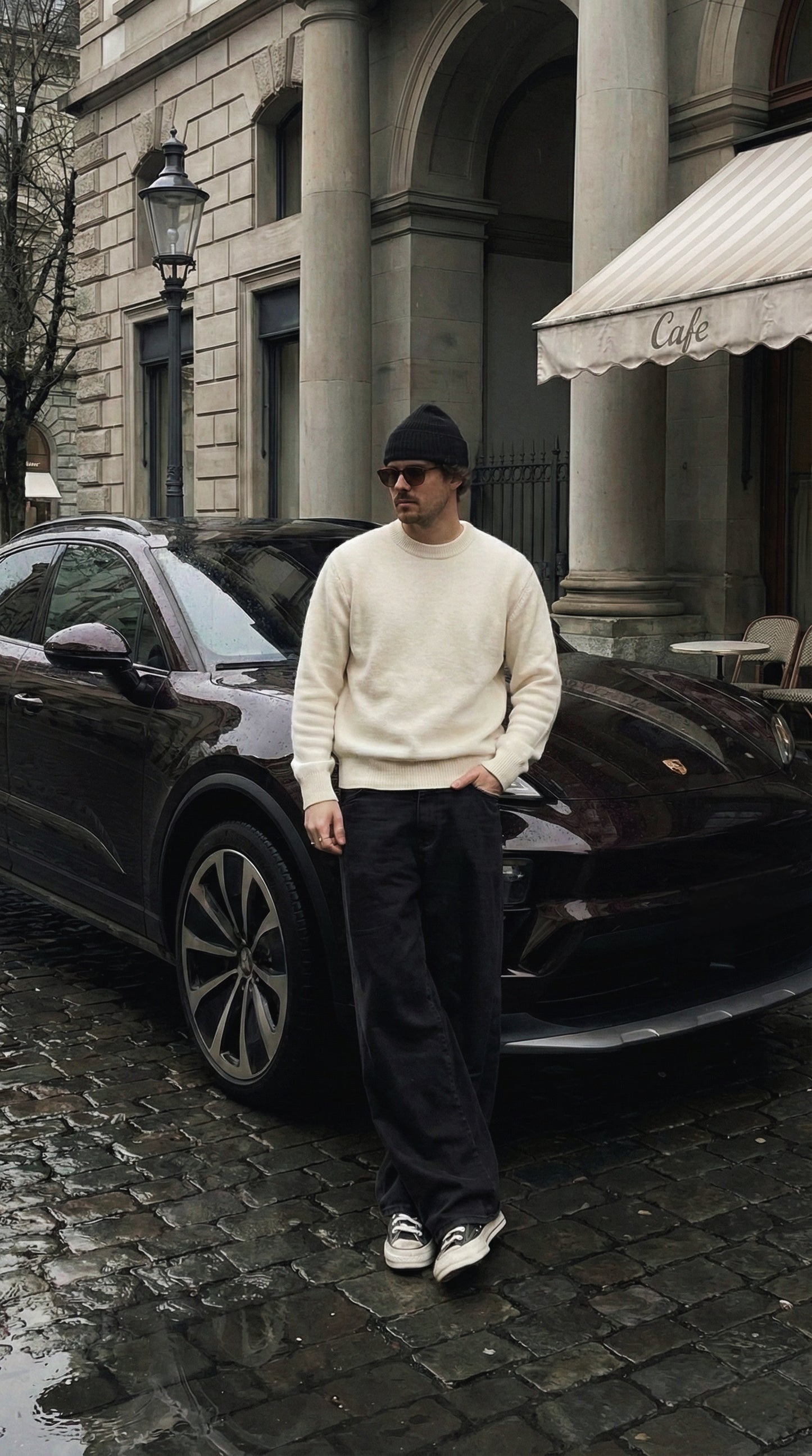 Oversized Minimal Cream Knit Sweater