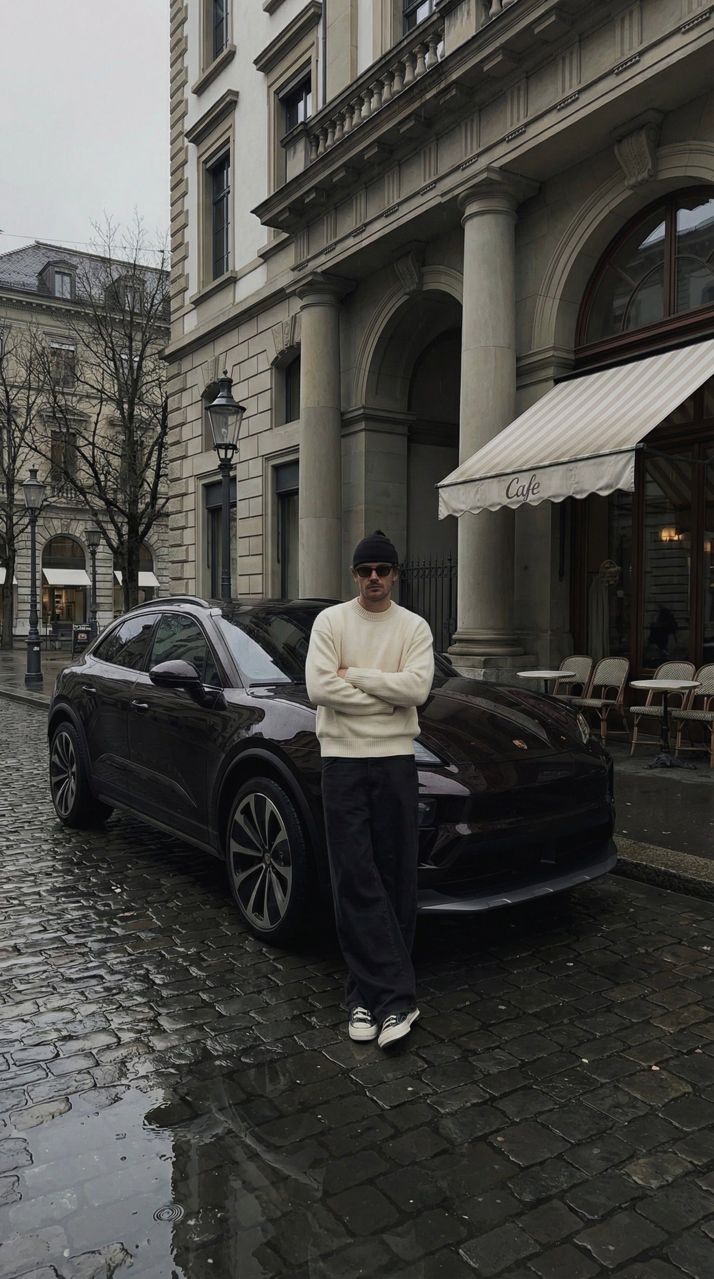 Oversized Minimal Cream Knit Sweater